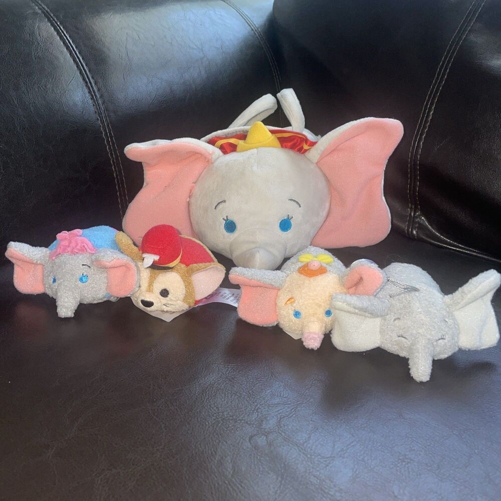 Disney Tsum Tsum Plush Dumbo 75th Anniversary Tote Set with 4 Mini Tsum Tsum